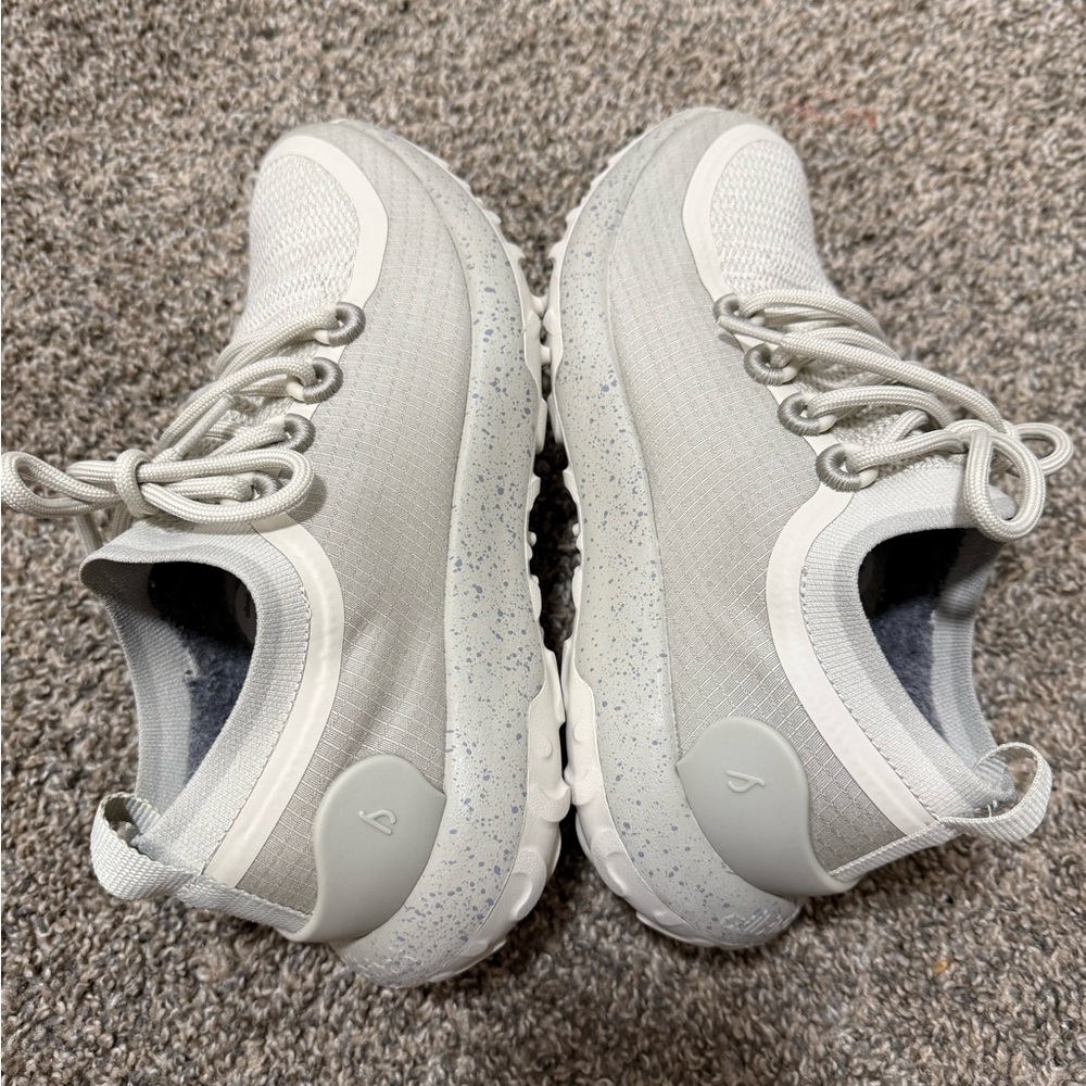 Allbirds Women's Cream Athletic Shoes - Picture 5 of 8